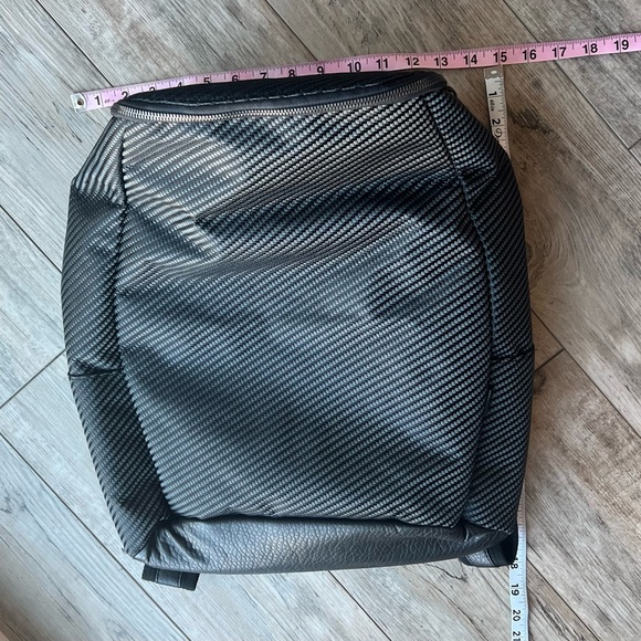 Pistil Hood River Oregon Quality Made Travel Laptop Backpack - Picture 7 of 9